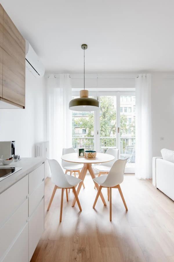 Luxury 2 Bedroom Apartament, Close To San Siro, Fiera And 10 Min Metro To Duomo 米兰 外观 照片