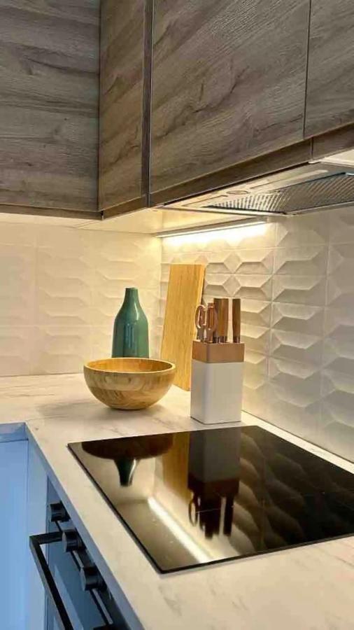Luxury 2 Bedroom Apartament, Close To San Siro, Fiera And 10 Min Metro To Duomo 米兰 外观 照片