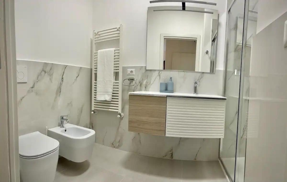 Luxury 2 Bedroom Apartament, Close To San Siro, Fiera And 10 Min Metro To Duomo 米兰 外观 照片