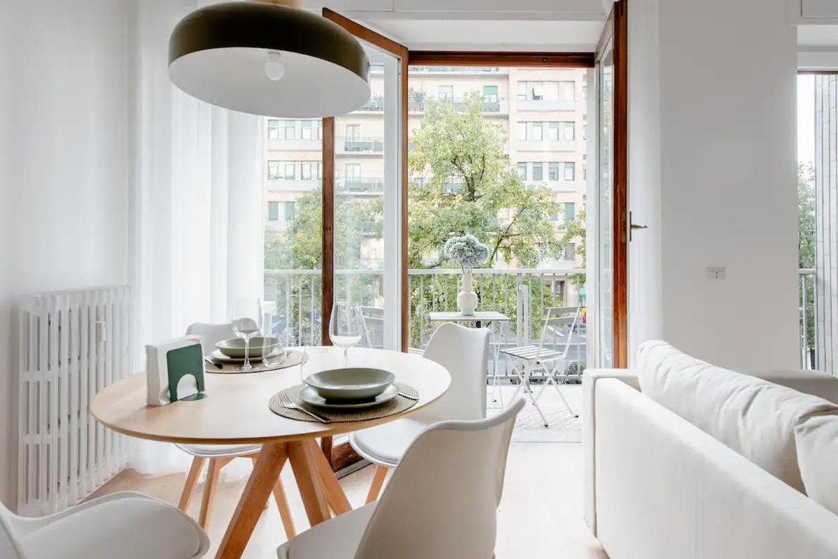 Luxury 2 Bedroom Apartament, Close To San Siro, Fiera And 10 Min Metro To Duomo 米兰 外观 照片