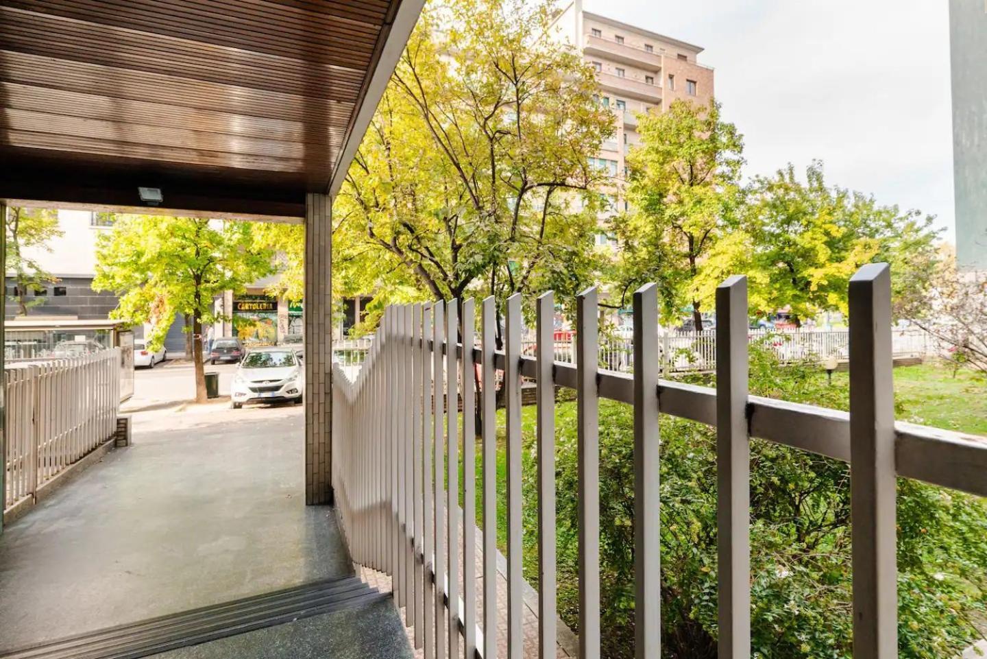 Luxury 2 Bedroom Apartament, Close To San Siro, Fiera And 10 Min Metro To Duomo 米兰 外观 照片